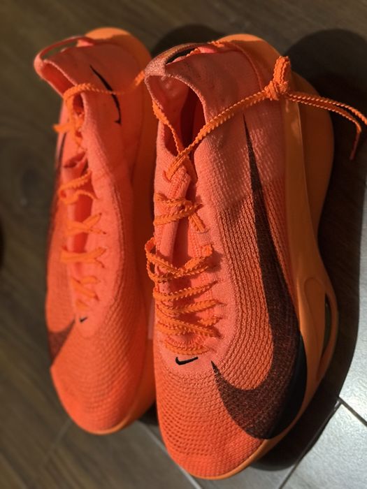 Продаются разные брендовые беговые спортивные кросовки