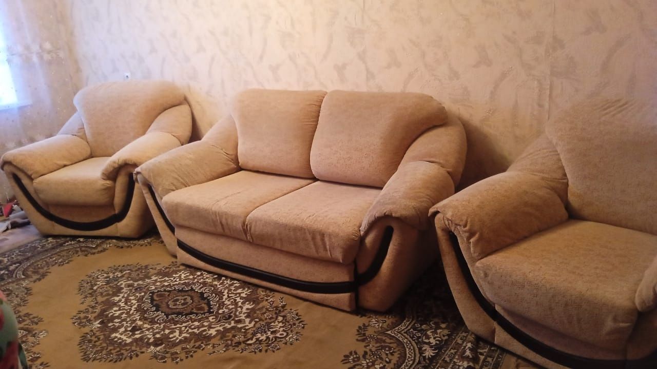 Продаётся раскладной диван