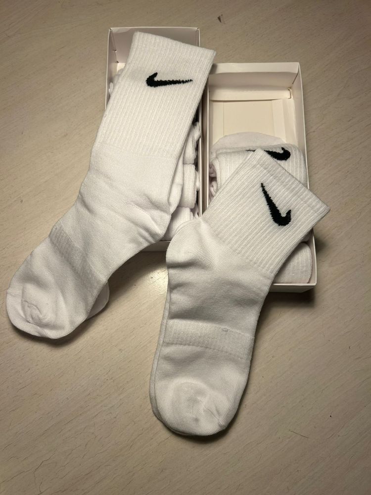 Продам спортивные носки Nike