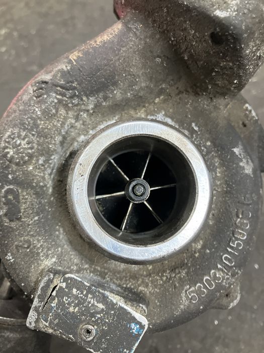Turbina audi a4 2.0d 2009 ‘defecta’