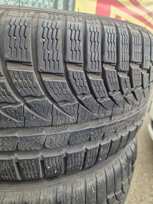 245 40 18 Nokian iarna