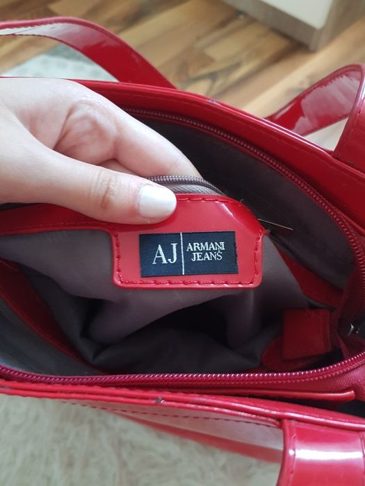 Geanta roșie Armani de lac tote bag