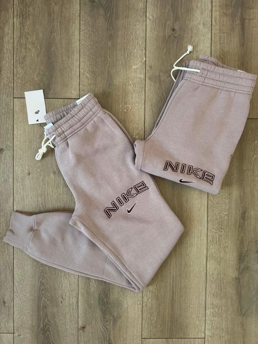 Долница Nike / размер: XS / нова с етикет