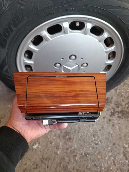 Мерцедес 190 W 124  W 126  W 201-190 части и други