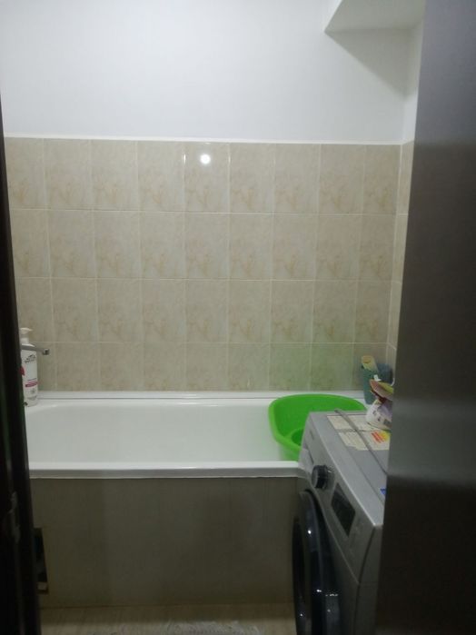 Аренда 3.хонали чорсу коратош оилага берилади хамма шароити бор