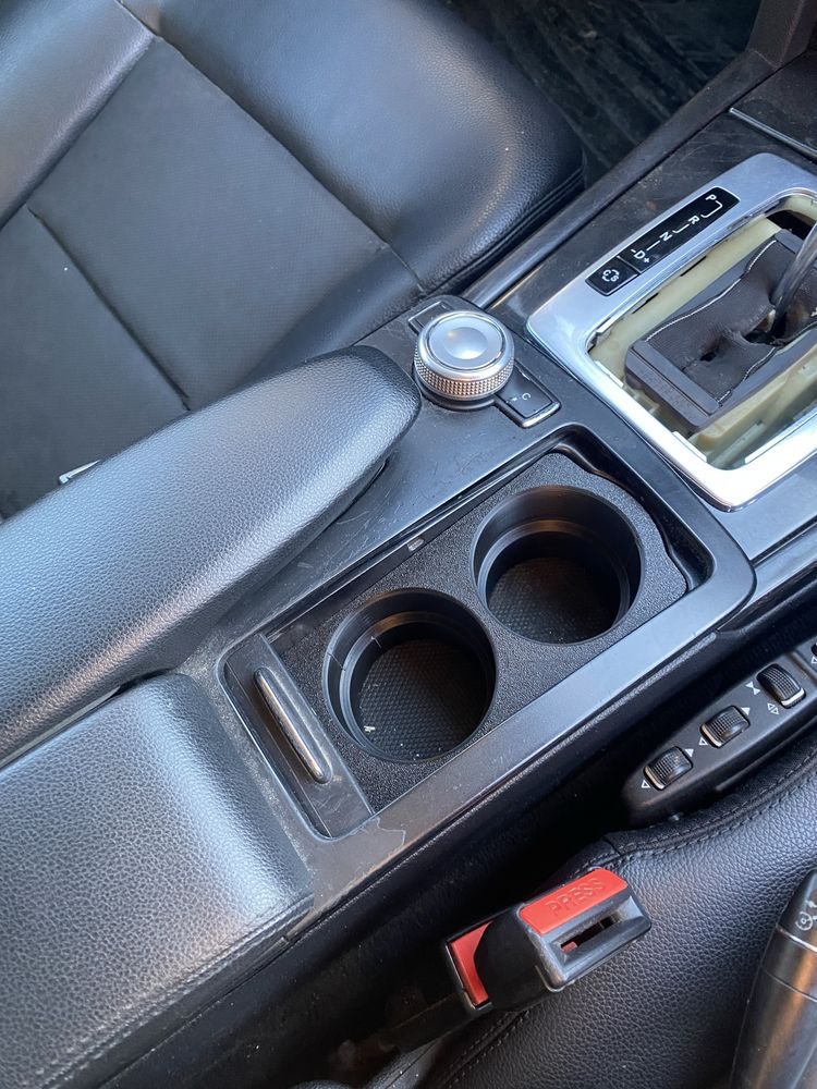 cupholder w204 w212