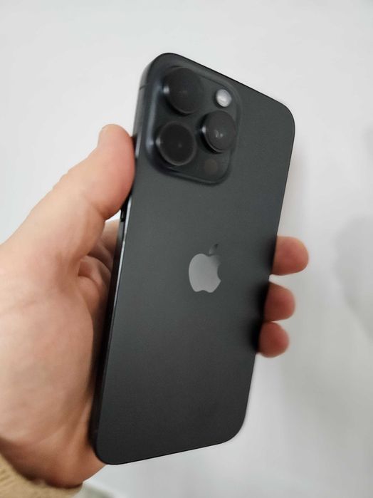 iPhone 15 Pro Max, 256 gb, neverlcok, 95% bateria.
