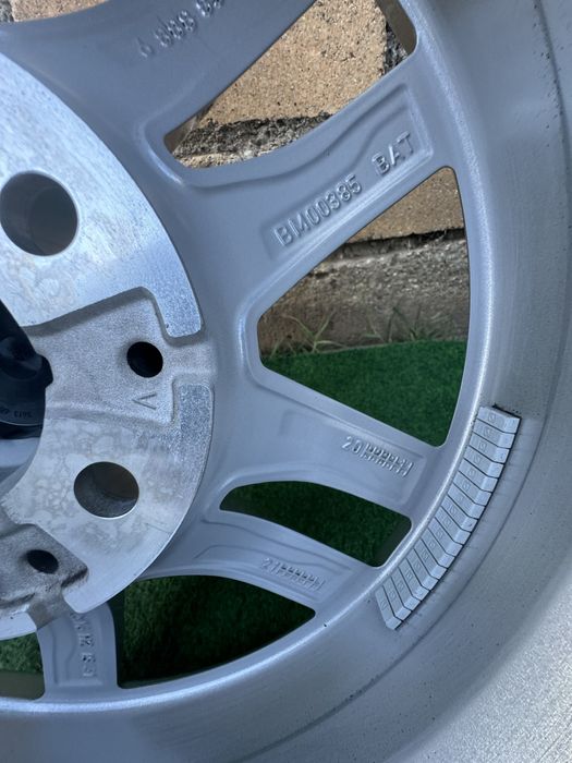 4 броя Джанти БМВ BMW 5x112 Style 186 16 цола за U06 F40 F44