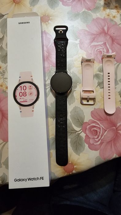 Смарт часовник Samsung FE Pink Gold