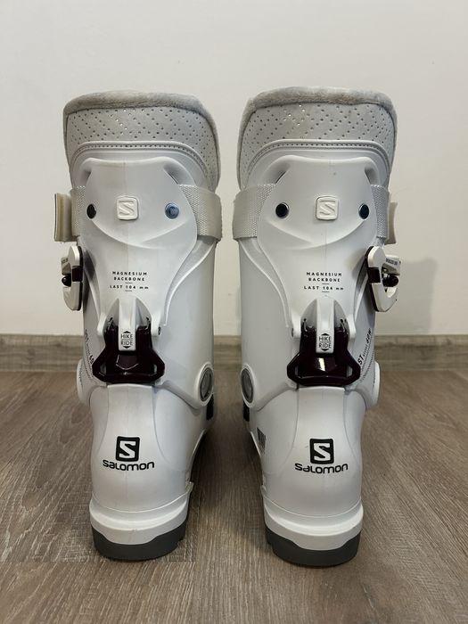 Vând set - clăpari, cască, ochelari si geantă