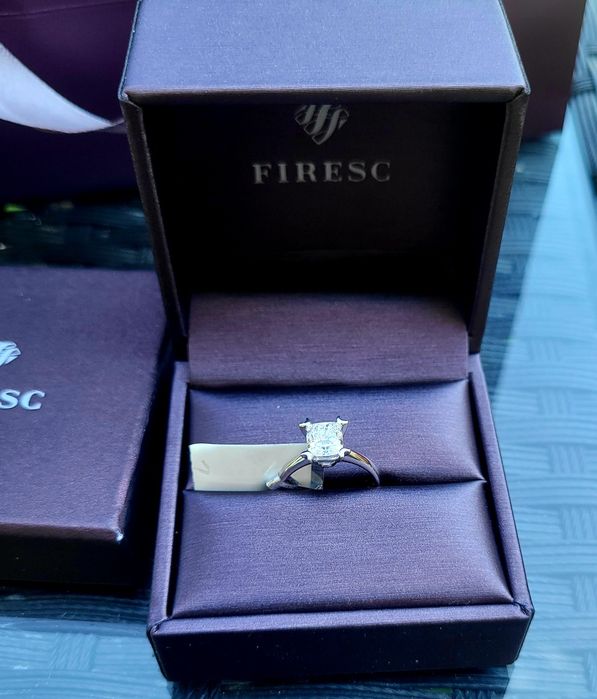 Vând sau schimb inel de aur unicat