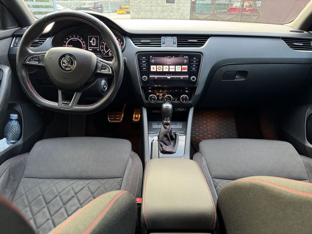 Skoda Octavia 2.0tdi VRS/ euro6 / navigație /faruri led