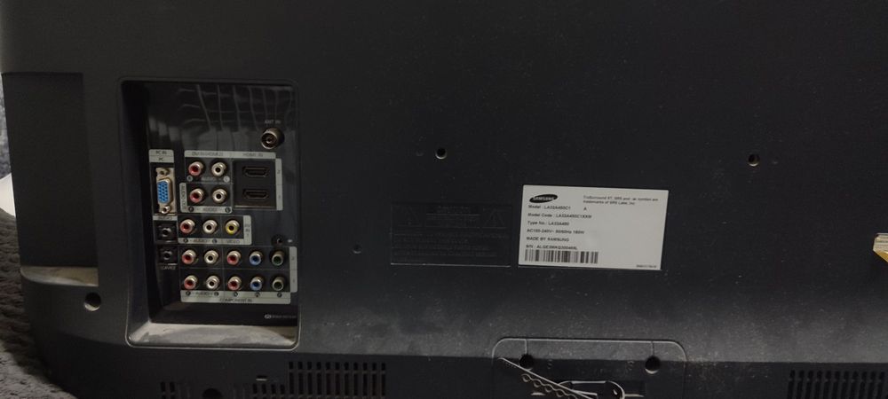 Продаю телевизор Samsung 32 дюйма