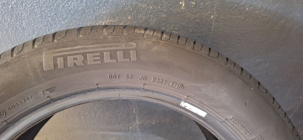215 55 r17 vara 450 lei/set