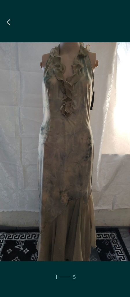 ROCHIE superbă, casa NANETTE.Noua,cu etichetă!