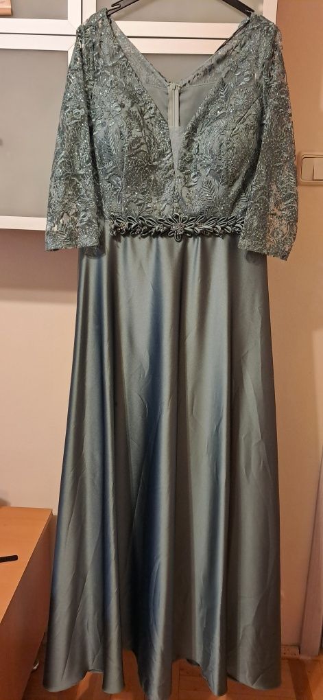 Rochie lunga de seara verde