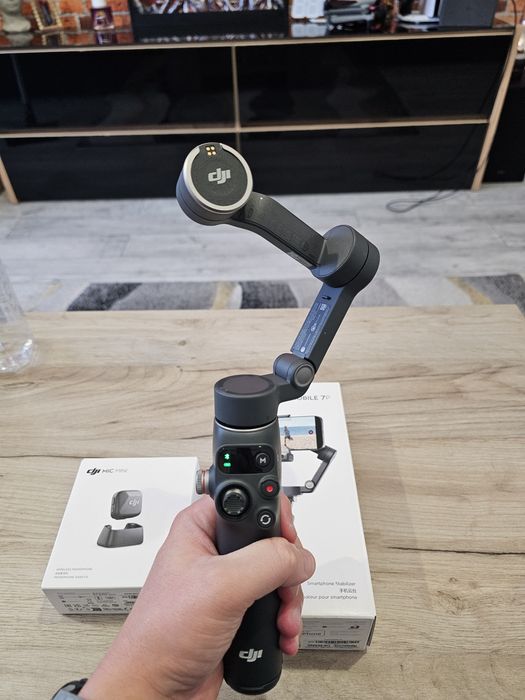 DJI Osmo Mobile 7P + DJI Mic Mini – Noi, folosite doar pt unboxing