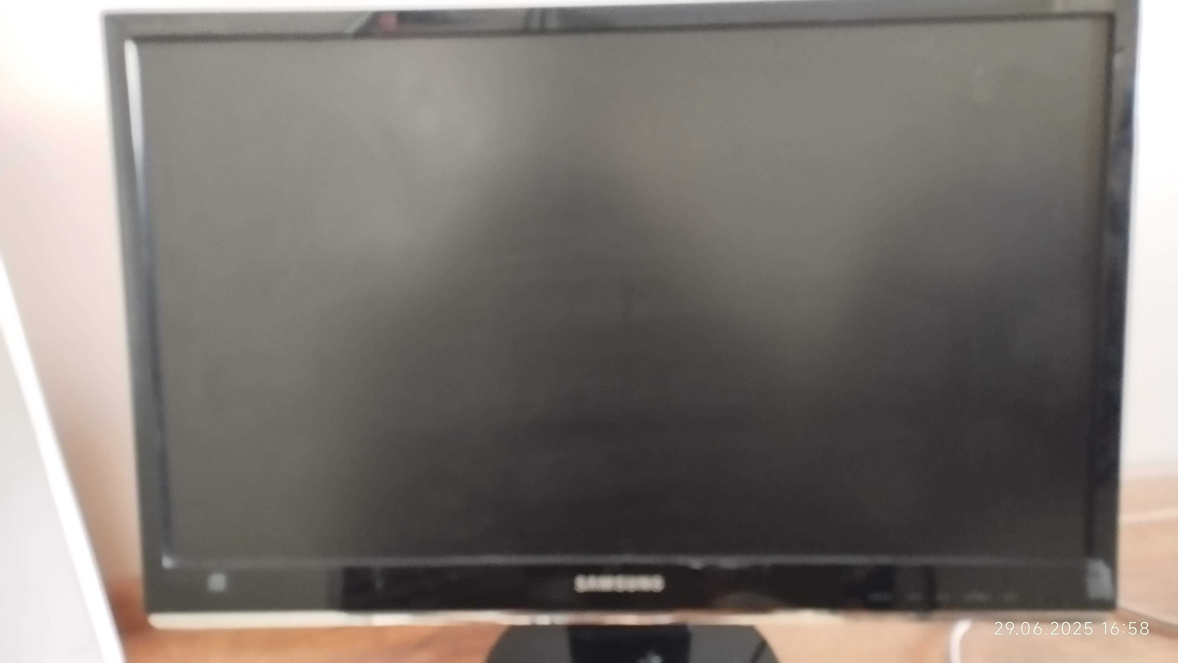Монитор Samsung SyncMaster 2494HM,  24", HDMI/DVI/VGA, работещ, 1080p
