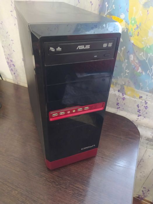 Продаю системный блок в хорошем состоянии.