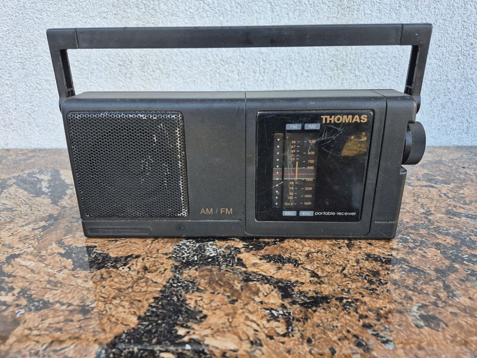 Radio receptor portabil marca THOMAS fabricat de Electronica in 1994