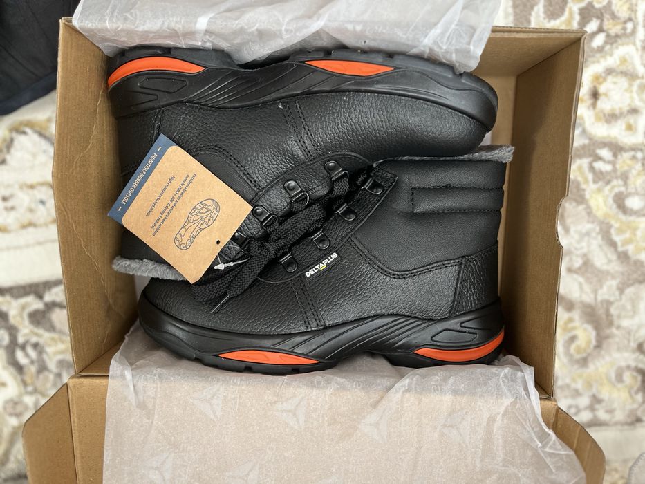 Спец одежда рабочяя куртка, комбез,сапоги