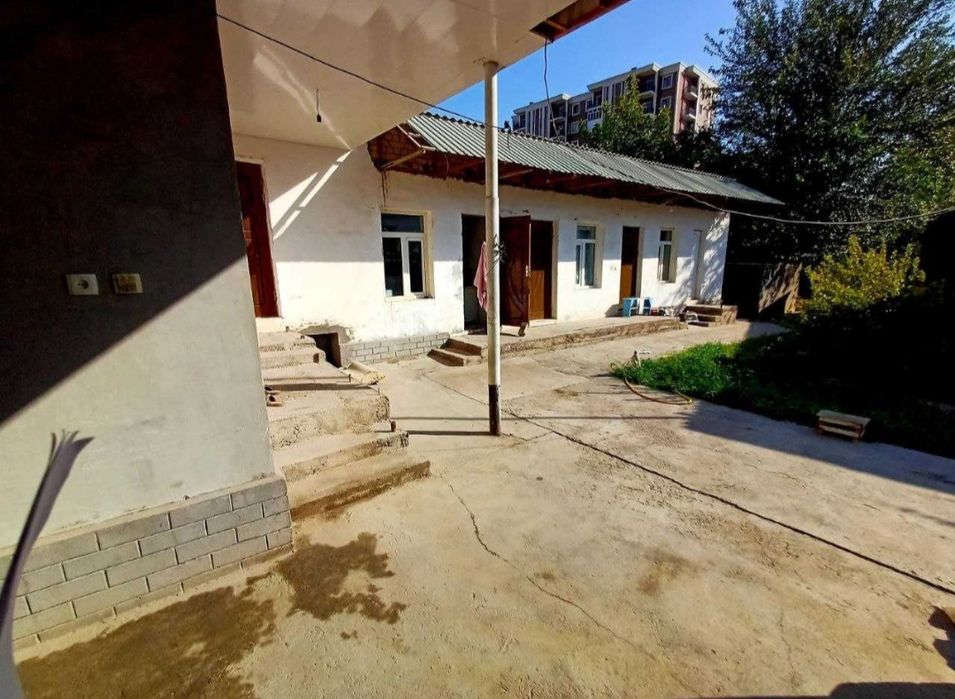 Toshkent vil, Nurafshon markazi, 7 sotix, 4
xonatoshxona+podval