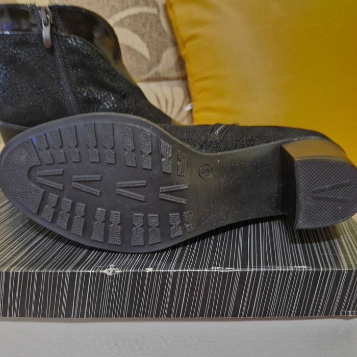 Botine noi, Alpina, marimea 35