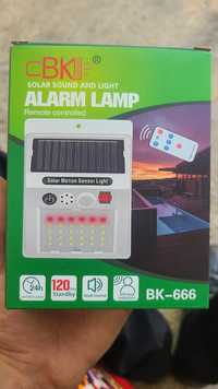 Светодиодный наружный светильник на солнечной батарее BK-666 бесплатна