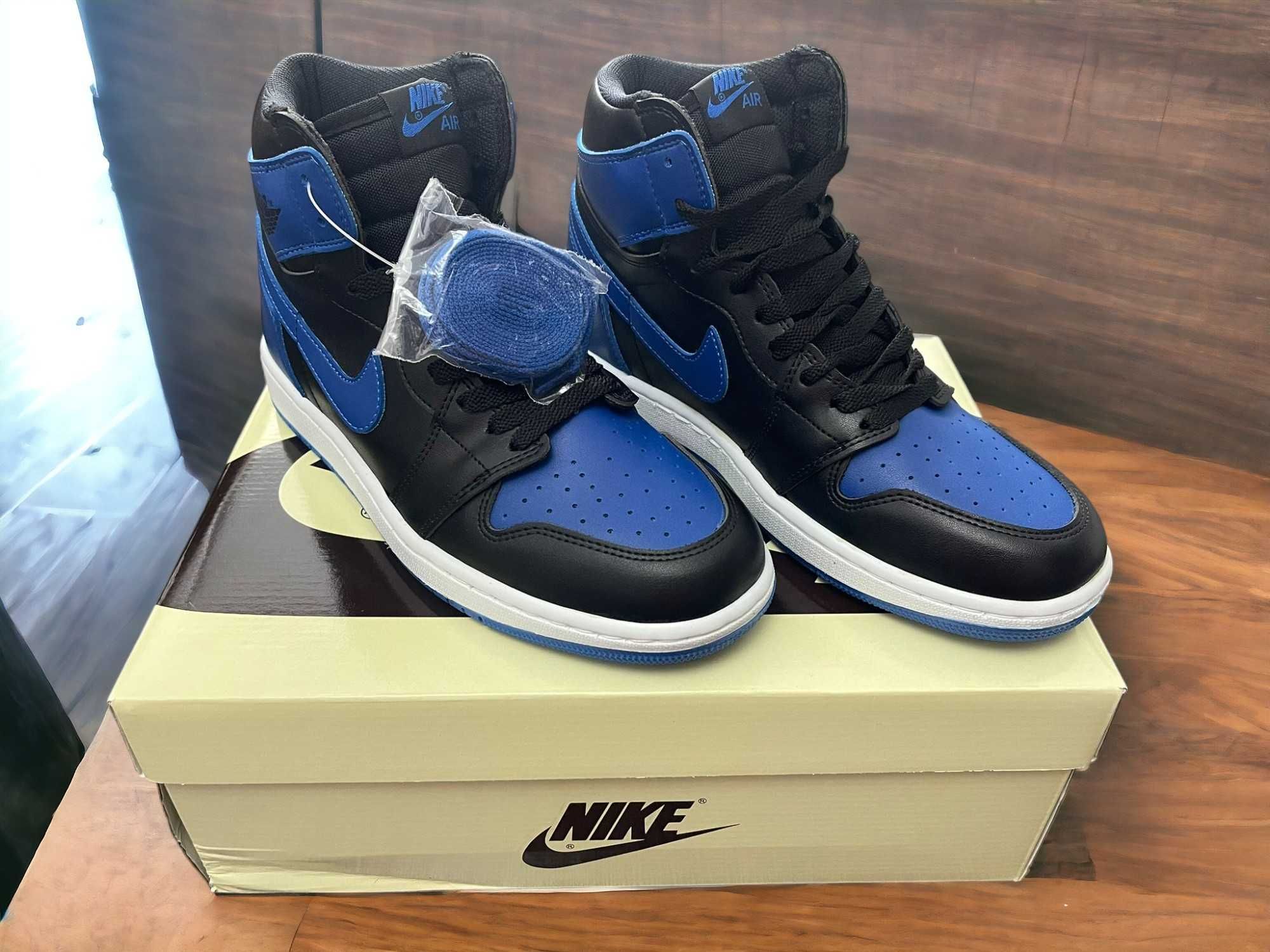 Nike Jordan 1 High Royal Blue