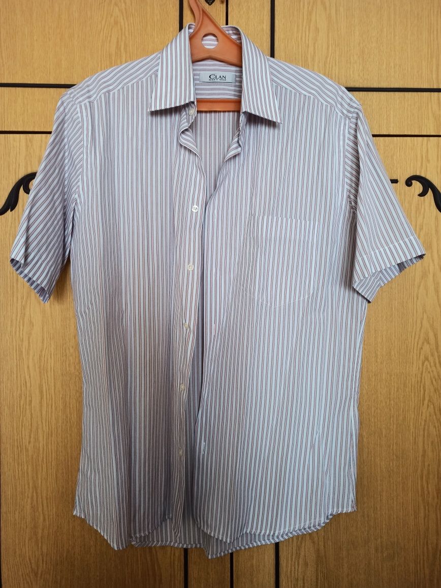 Продам мужские рубашки 46-48 размера с коротким рукавом