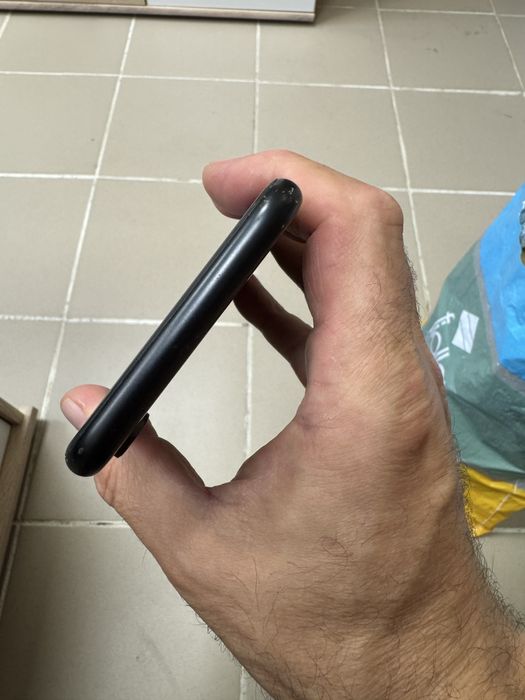 iPhone XR 64gb - заключен