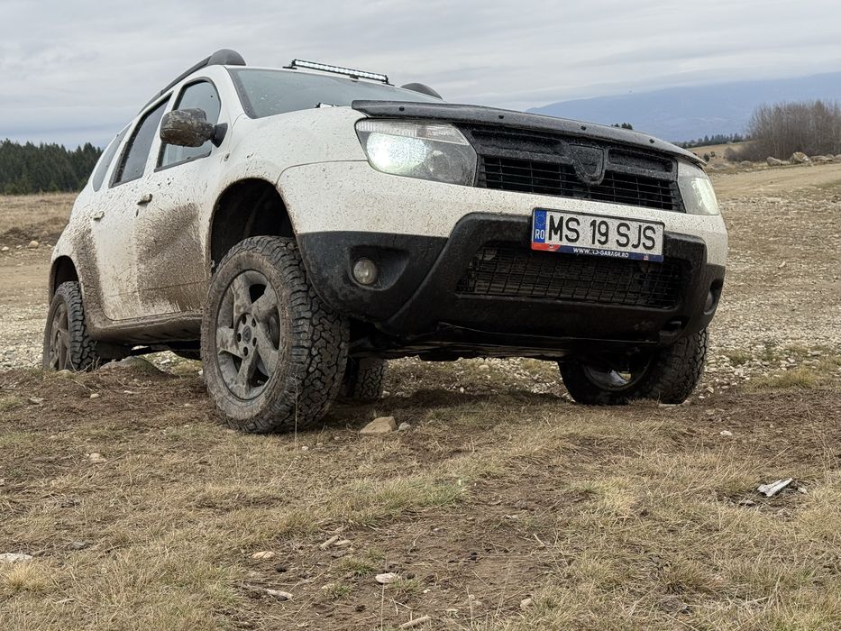 Dacia Duster 4x4 • Lift 5cm • Scut  • Off-road ready
