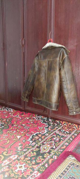 Продаётся куртка новая кож-зам размер 4 XL