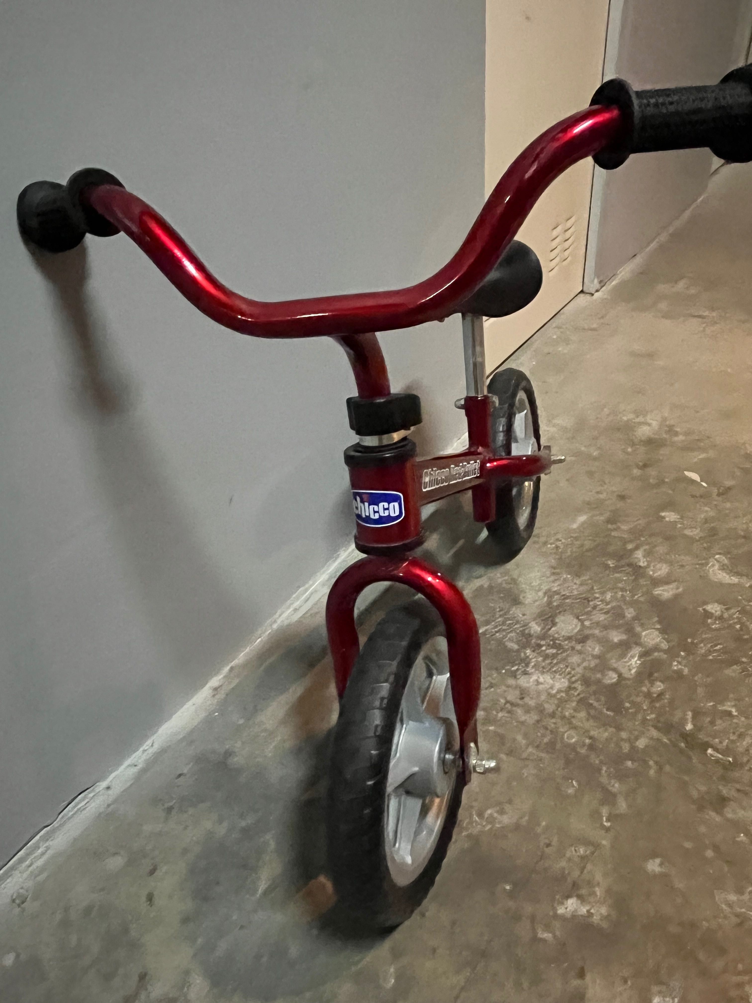 Bicicleta fara pedale Chicco