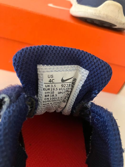 Маратонки Nike 19.5н