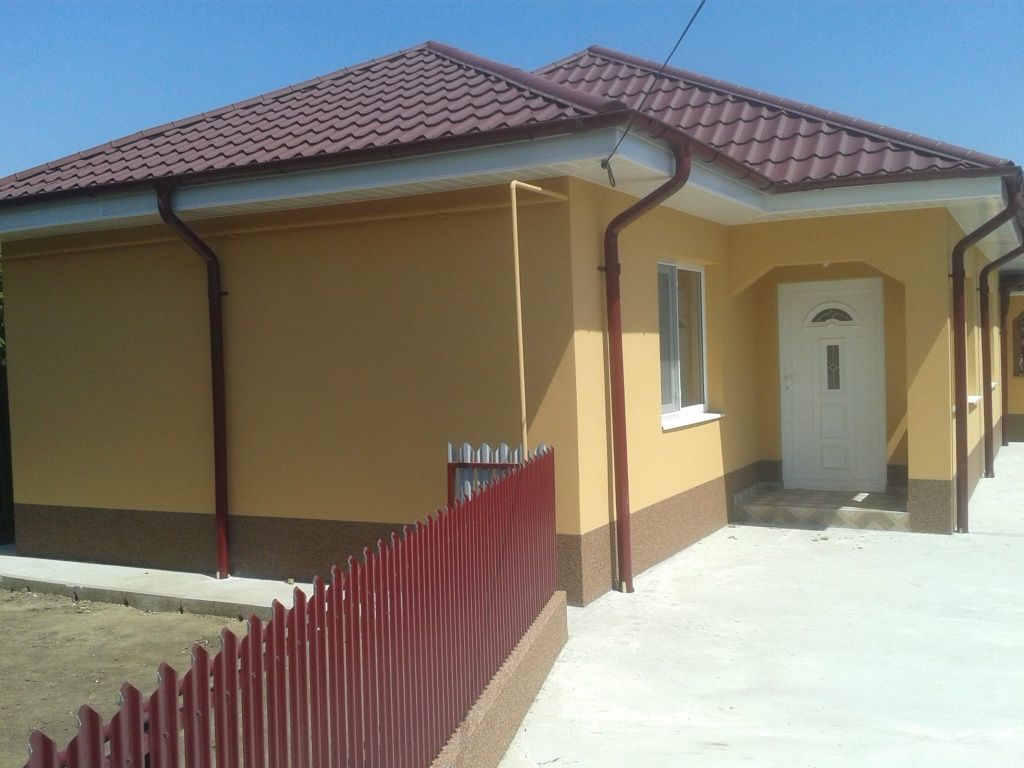 Casa La Cheie Marasesti cu 1800 Teren.