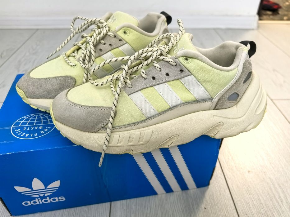 Adidasi Adidas, marime 36 1/3