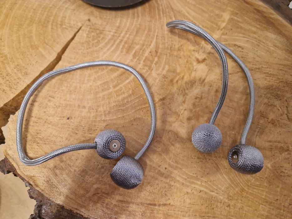 Șnururi magnetice pentru draperii