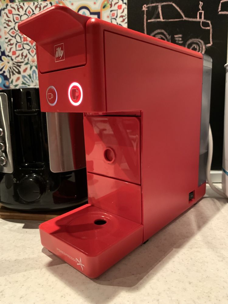 Кафе машина Illy IperEspresso FRANCIS FRANCIS Y3.3 RED червена