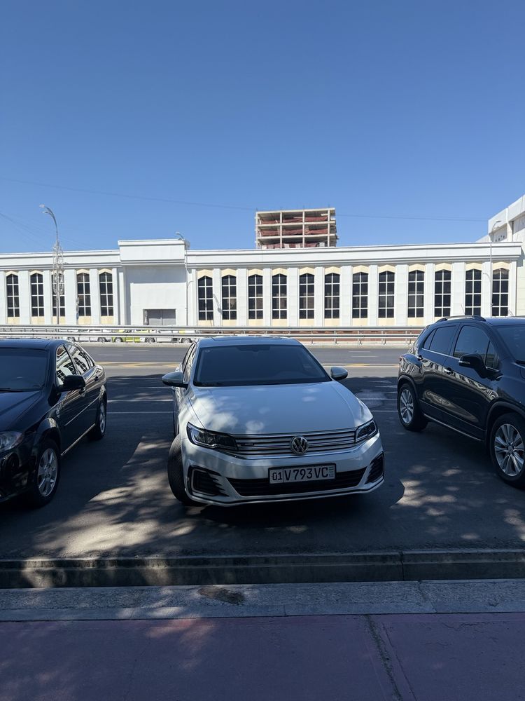 Volkswagen E-bora
