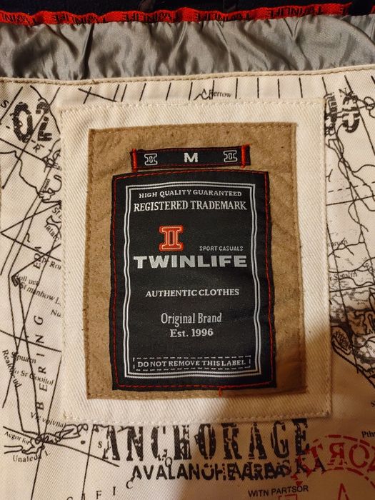 Geacă TWINLIFE  mărimea M - L.