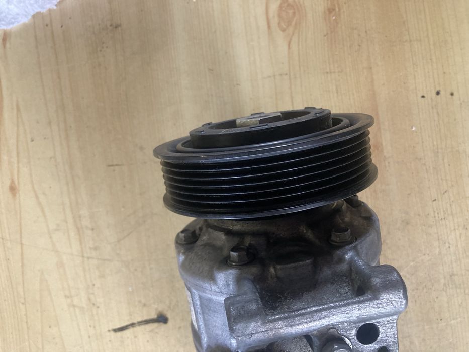 Audi Q5 3.0tdi 313кс 2015 година Компресор Климатик