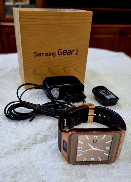 Часы Samsung Gear 2