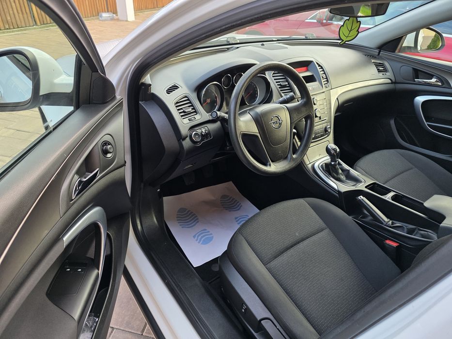 Opel Insignia 1,6 benzina *euro 5