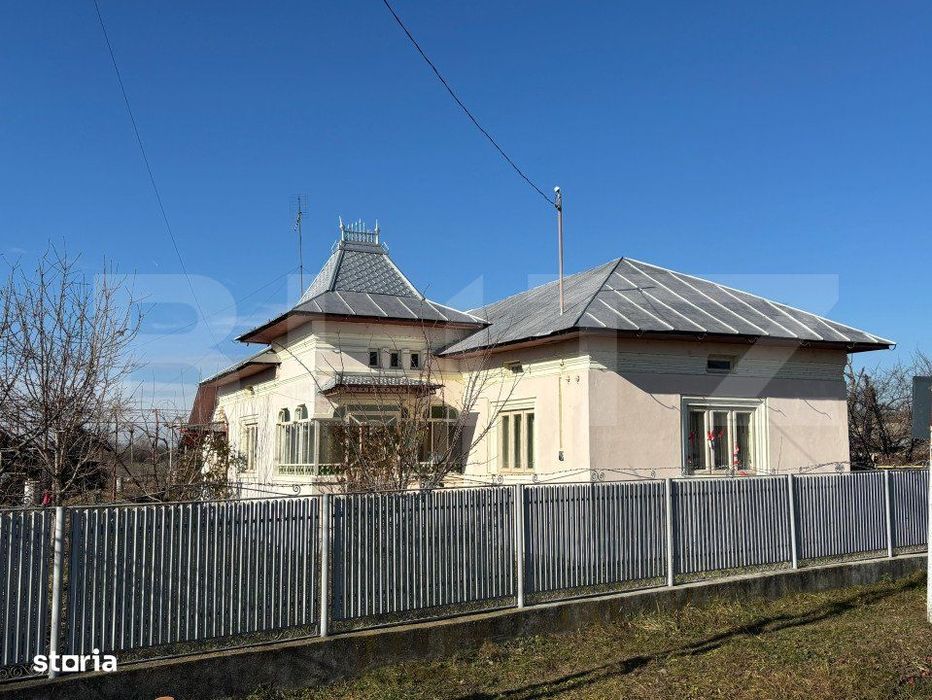 Casa Gaesti cu teren de 5000mp