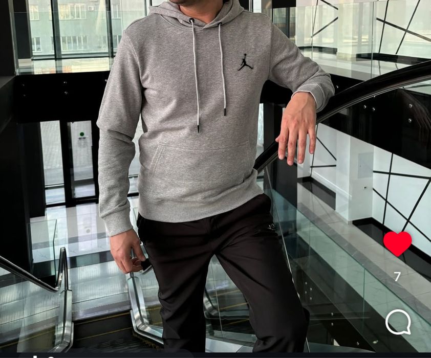 Толстовка новая с этикеткой