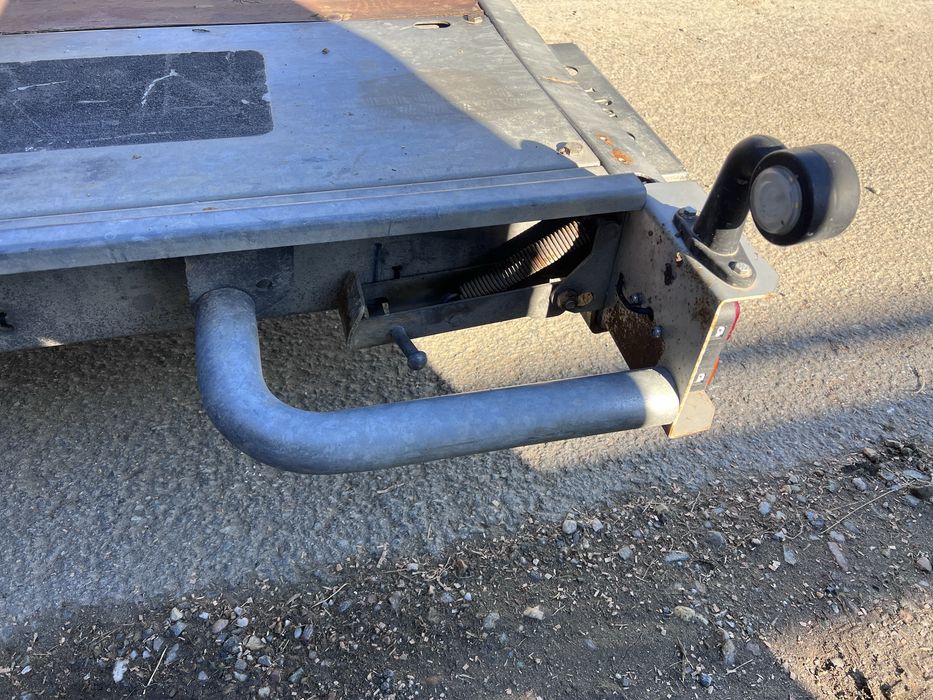 Platforma auto/schimb