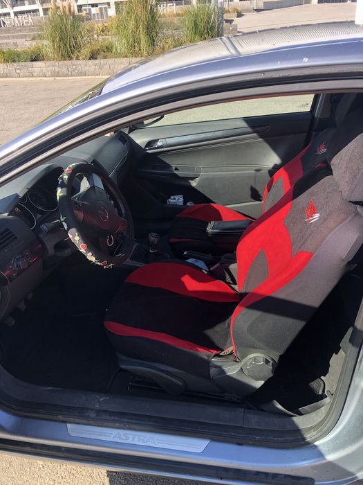 Opel Astra H GTC 1.9d