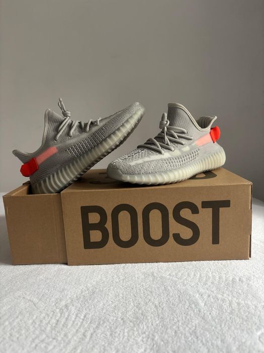 Adidas Yeezy Boost 350 V2 Tail Light