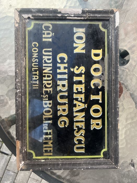 Tablita reclama second hand